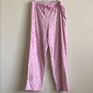 🔹4/$25 Soft pink & white pajama pants